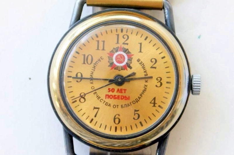 Les montres russes commémoratives de la victoire Raketa22