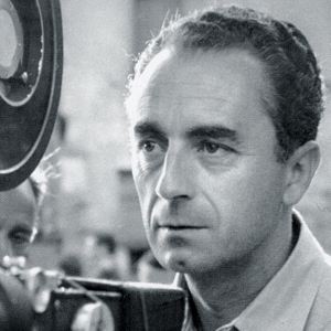 Michelangelo Antonioni 47393410