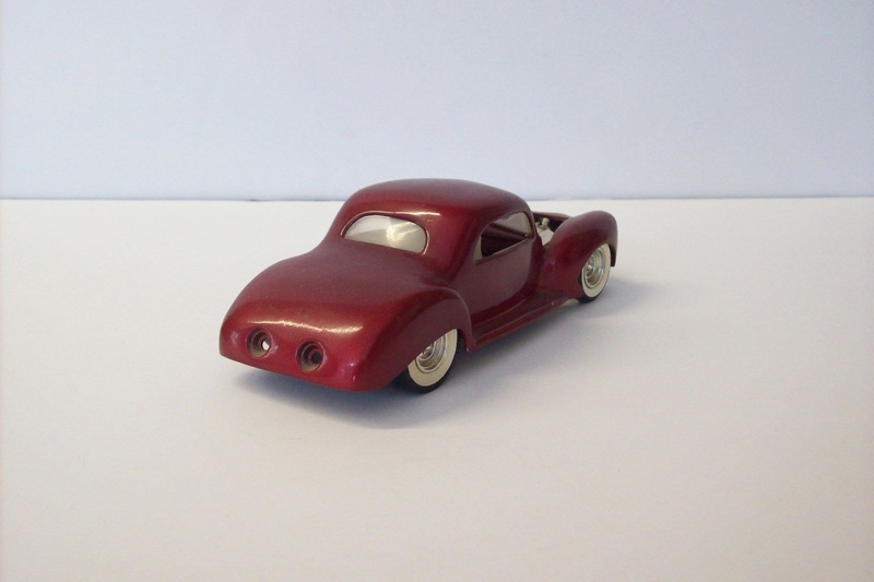 Vintage built automobile model kit survivor - Hot rod et Custom car maquettes montées anciennes - Page 10 2012