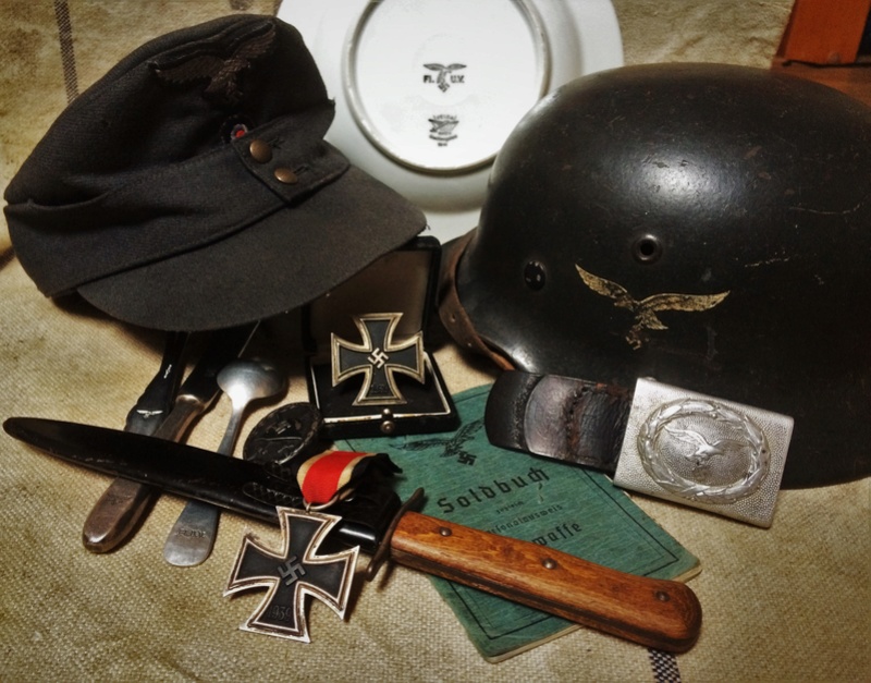 Quelques photos d'objets de ma collection ALL WW2