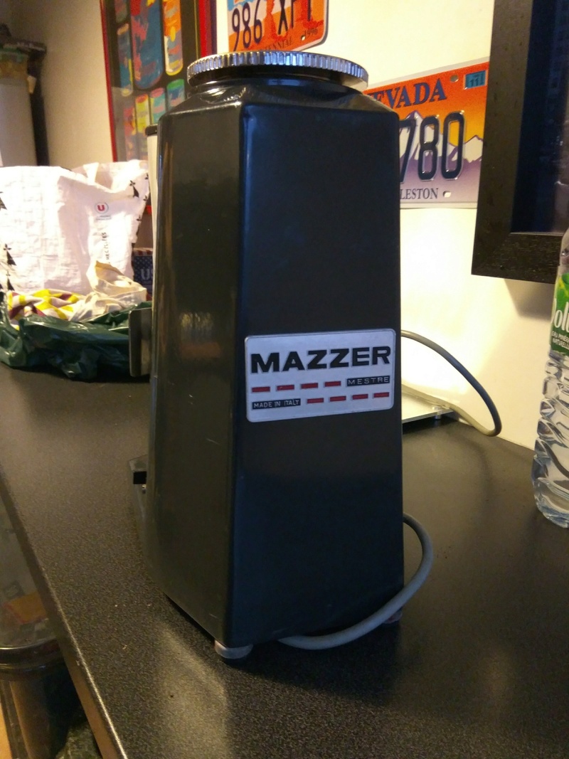 Premier moulin pro (Mazzer) Img_2022