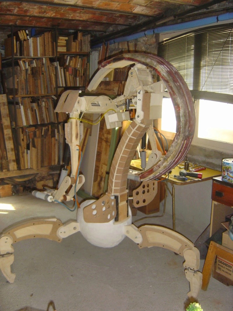 fabrication etape par étape de mon droideka Droid105