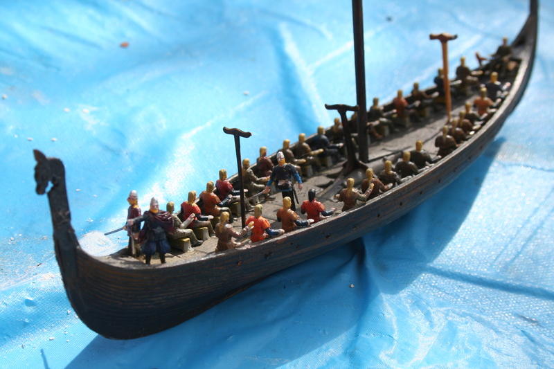 Un longship des hommes du nord au 1/72 e par JJ Img_0928