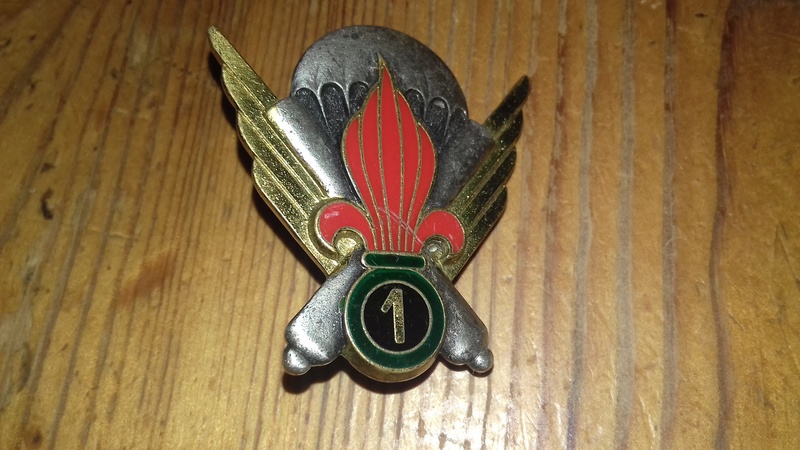 insigne de la compagnie étrangère parachutiste de la légion étrangère  20170921