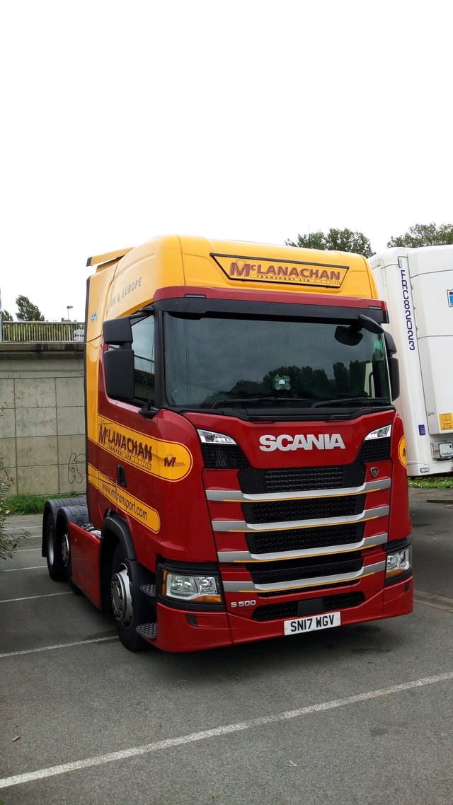 Scania série S (2016- ...) - Page 2 Img_2095