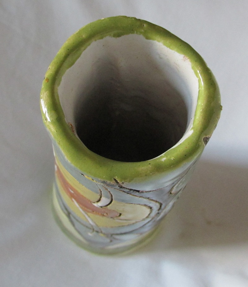Multi Coloured Studio Pottery Vase - help with Maker's Mark Please... Img_2510