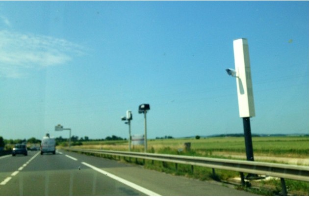 Photos des différents types de radars de la Base radars gratuite Bord_h10