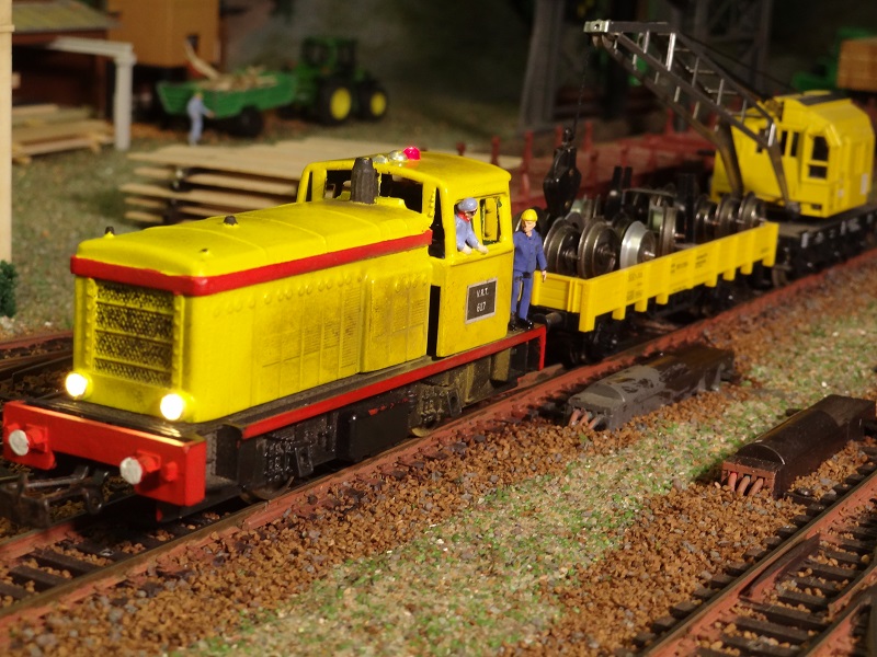 transformation d'un vieux locotracteur Jouef Y51130 Dsc02314