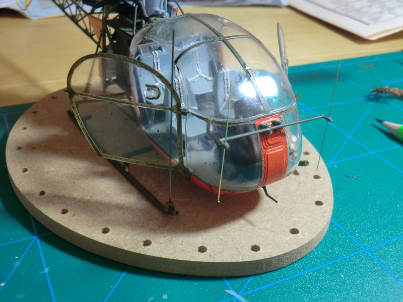 Alouette II par Kikou...1/32 Revell - Page 4 Aloue175