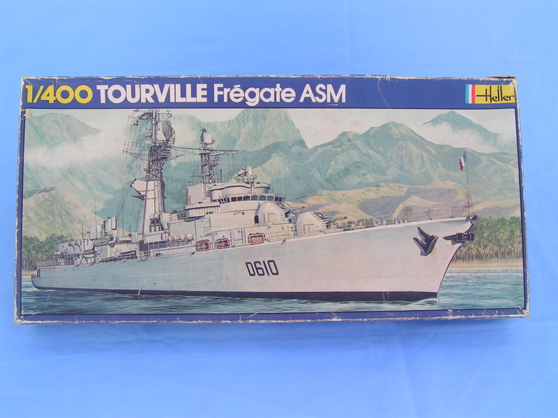 Frégate Anti sous marine ASM F 67 D610 TOURVILLE Classe TOURVILLE 1/400ème Réf 1007 00411
