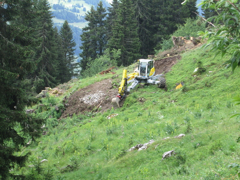 Construction du télésiège débrayable 4 places Le Fer-Brion-Tête d'Ai à Leysin VD Suisse (TSD4) Img_2028