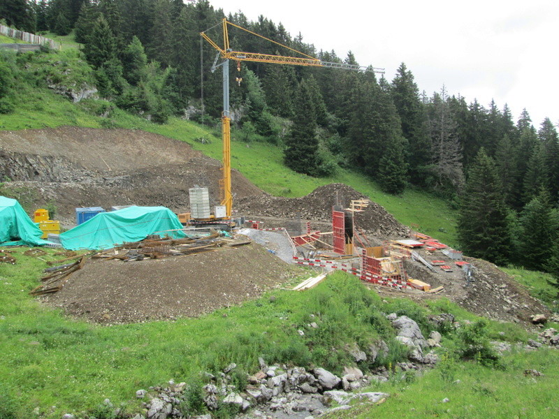 Construction du télésiège débrayable 4 places Le Fer-Brion-Tête d'Ai à Leysin VD Suisse (TSD4) Img_2030