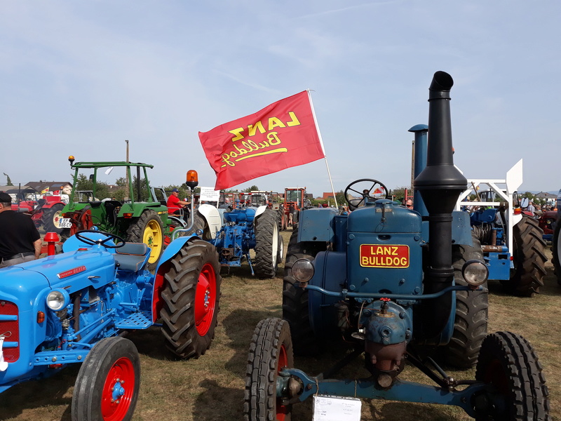 68 - Dessenheim - Fête des tracteurs le 27 août - Page 2 20170834