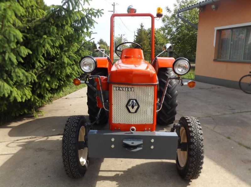 PORSCHE - PORSCHE : aussi des tracteurs! - Page 3 733