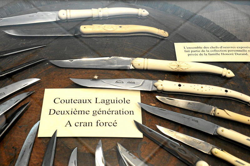 La guerre des couteaux : documentaire Laguio10