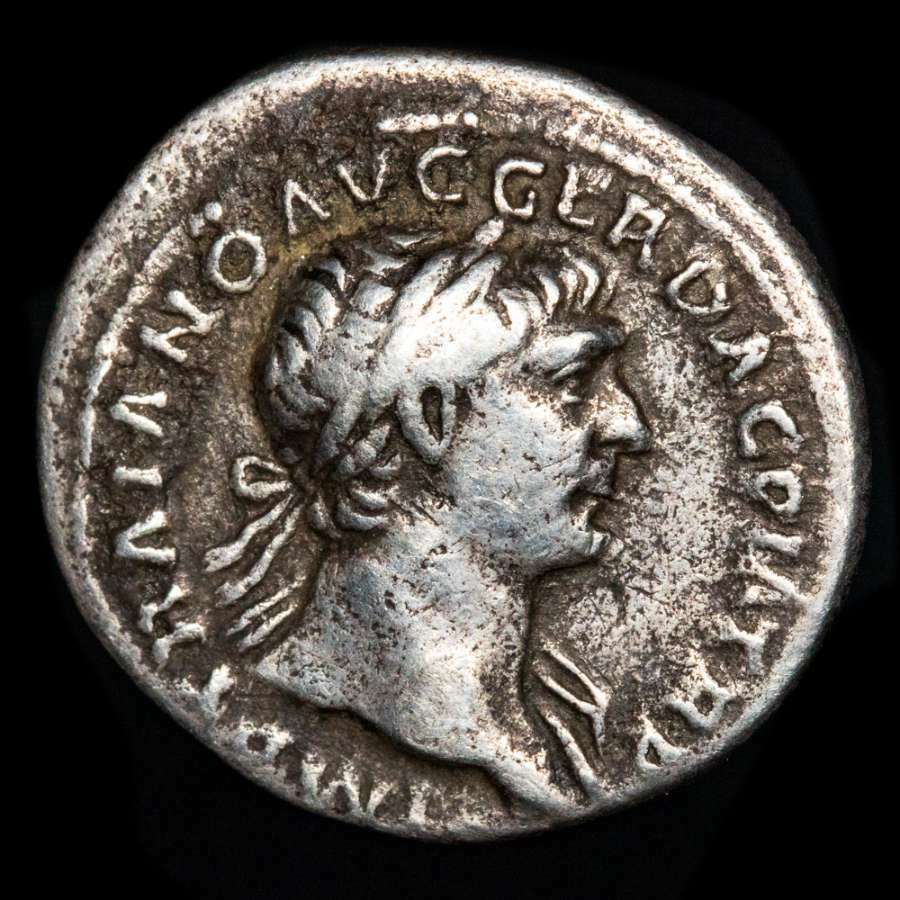 lucernae y su denario de Trajano S-l16112
