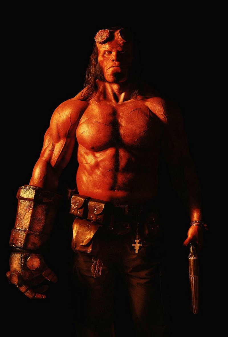 Hellboy ($55 Million Worldwide Box Office)  Djow7o10