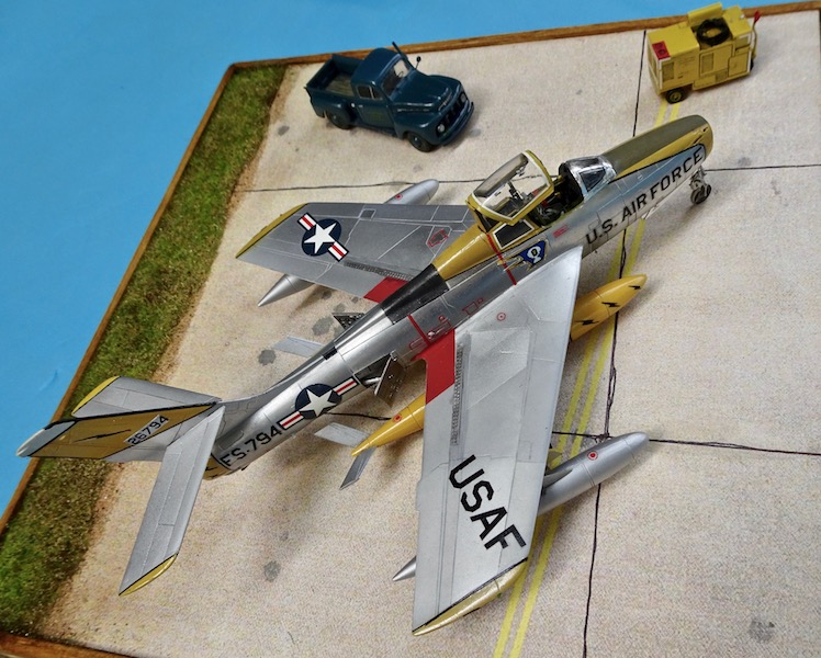F84F Thunderstreak  PJ Production 1/72 Fs-79412