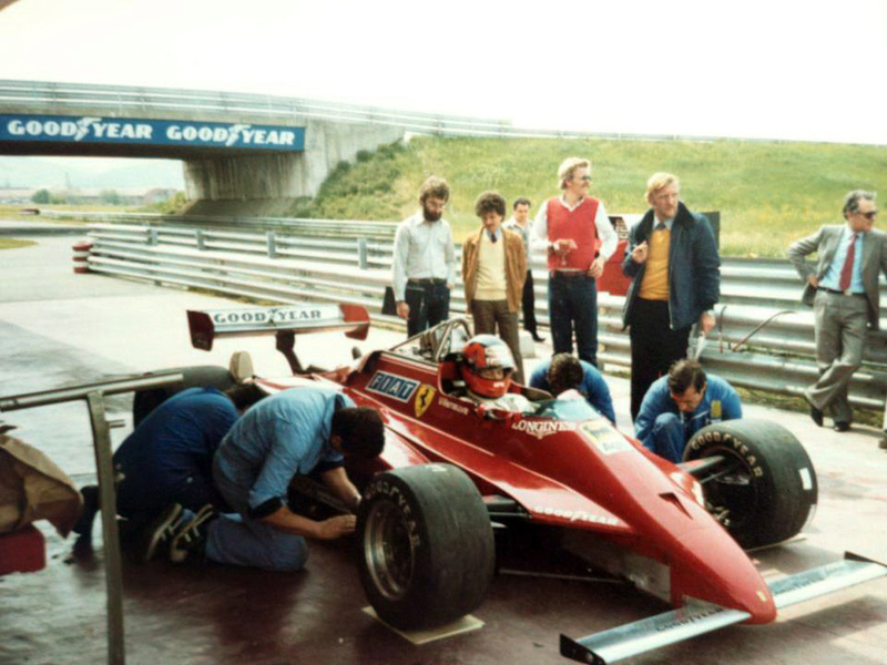 Test sessions 1980 to 1989 - Page 7 1982-f16