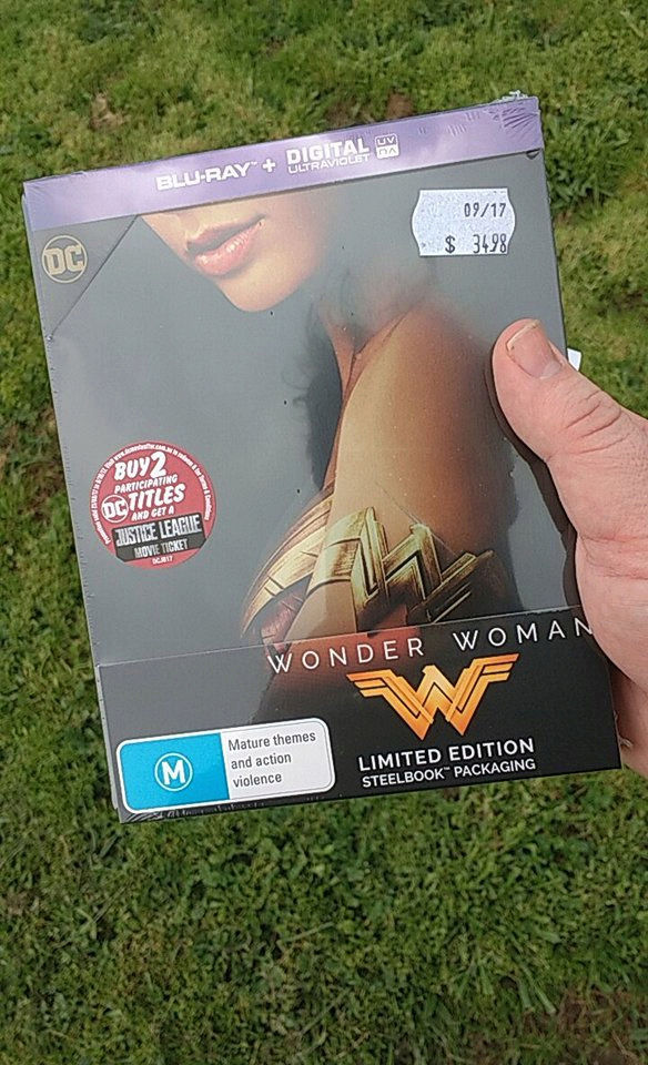 Wonder Woman Blu Ray Image010