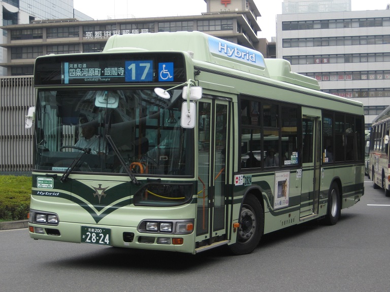 京都200か28-24 Img_3912