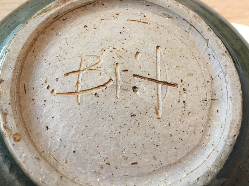 Vase/bowl with BI mark Img_2647