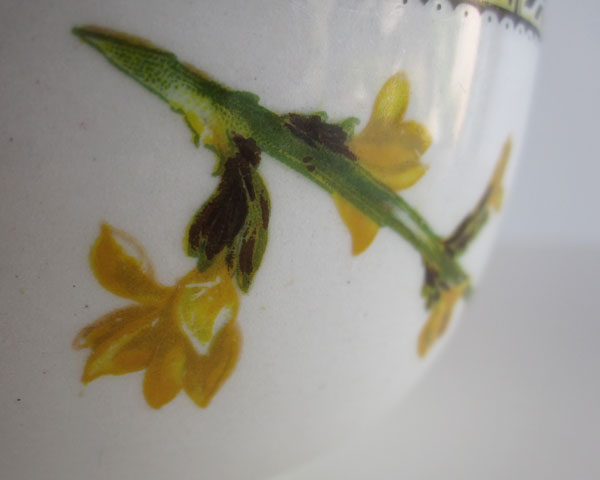 Flower bowl - possiby earlier than C20th? Yellow11