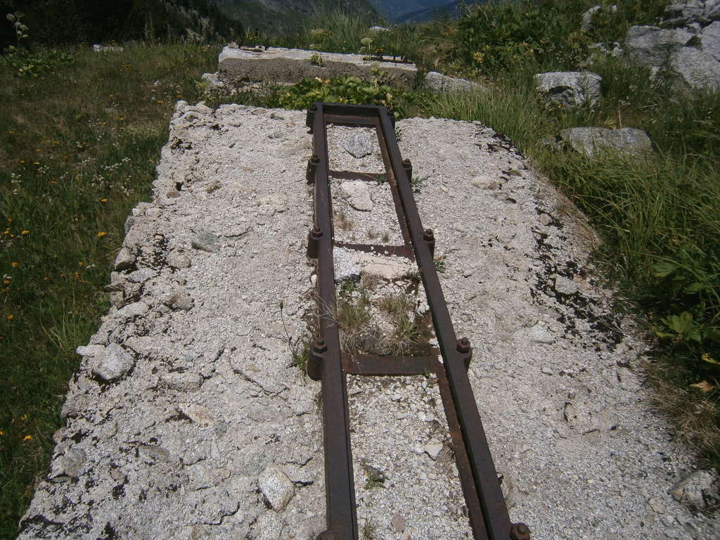 Arqueologia ferroviària - Estany de la Restanca P7120039