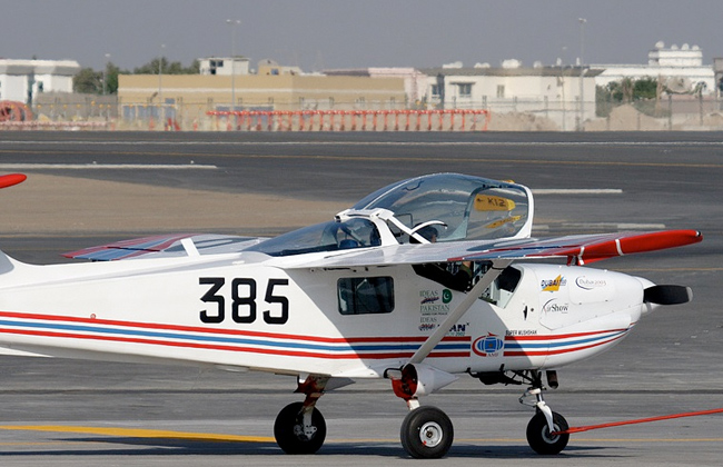 وصول أول دفعة للطائرات الباكستانية إلى قطر  19_20110