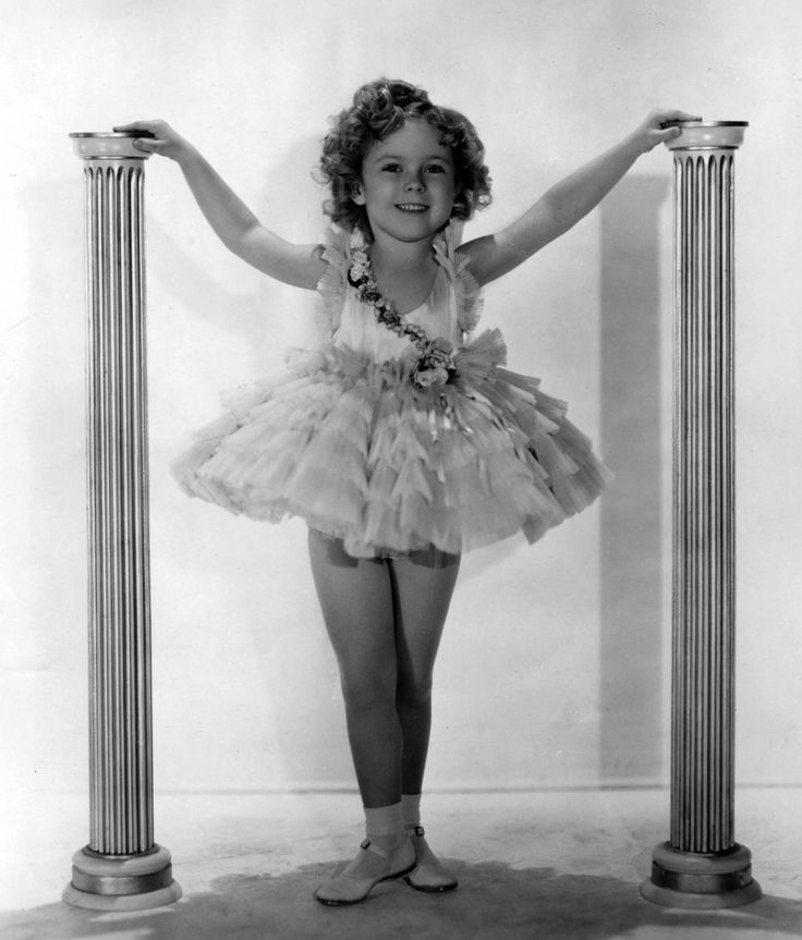 SHIRLEY TEMPLE, LA BEBÉ PROSTITUTA - Página 3 Ccba9310