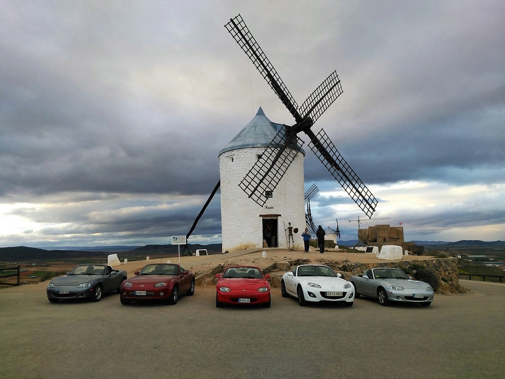 CALENDARIO 2018 MIATA! - Página 4 1910