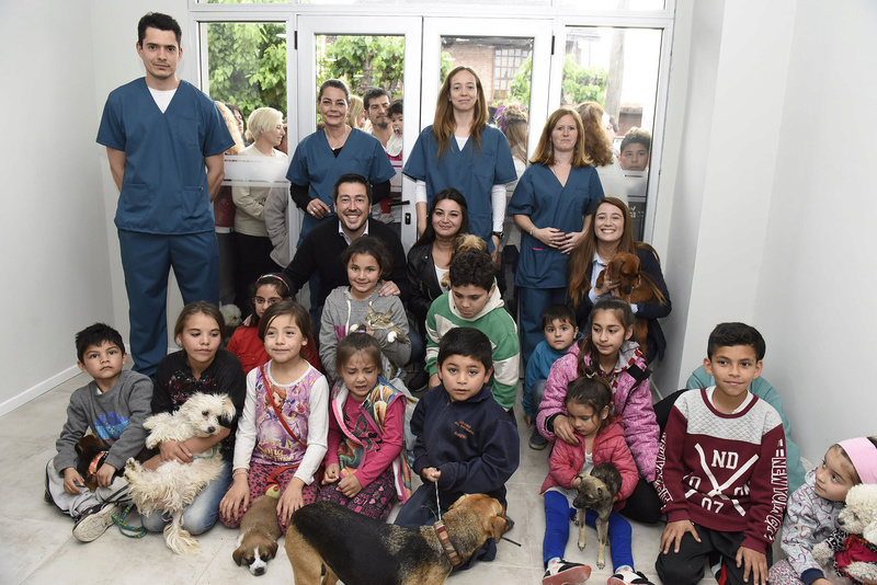 Malvinas Argentinas: Y un díase hizo realidad...  Inauguraron el Primer Hospital Veterinario  _dsc7511