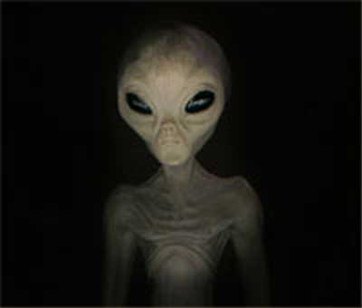 EXTRATERRESTRES COOPERAN CON COMPLEJO MILITAR Et11