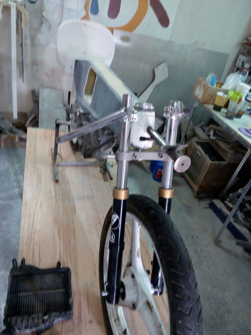 Derbi 80 GP monocasco 2017-014