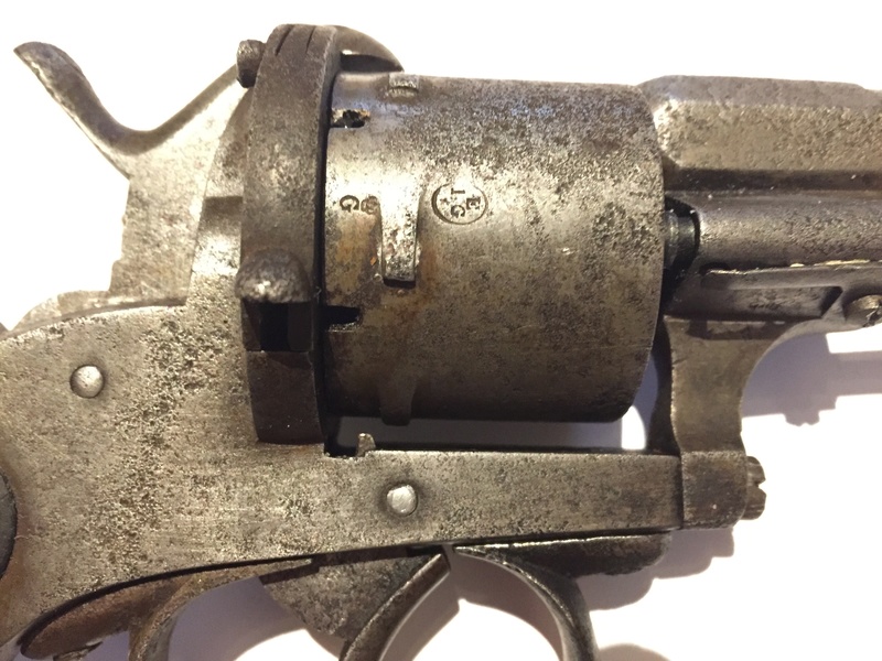 Joli revolver réglementaire fabriqué entre 1811 et 1893 Img_6913