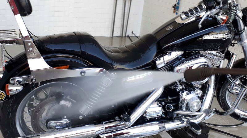 Harley Davidson 1600 - Super Glide [Sonax EX + Dodo Juice + Rupes] 2912