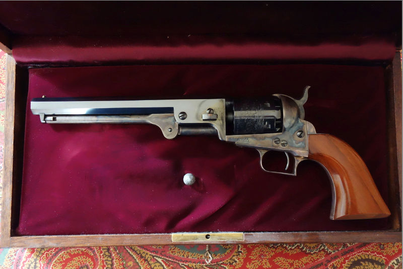 Colt navy 1851 serie C 2éme génération Captur13
