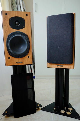 Tannoy Mercury M2 bookshelf speakers (SOLD) 19_feb14