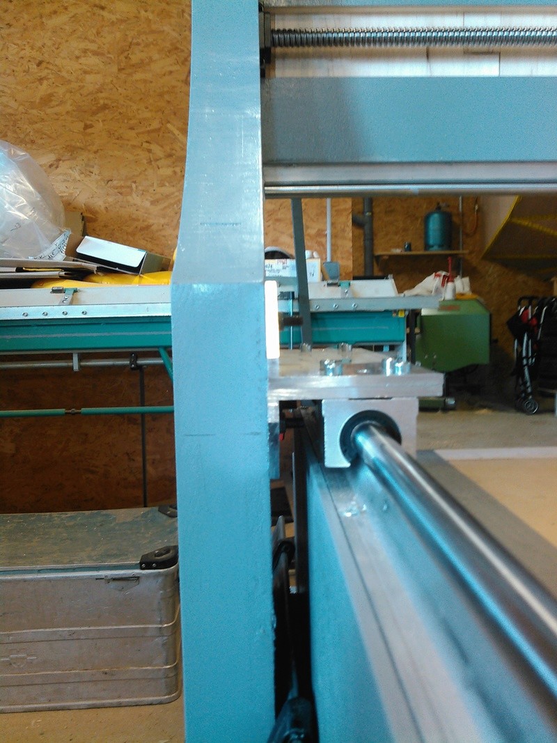 Conception CNC pour atelier - Page 6 Kimg0244