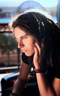 Samuel Larsen 42005111