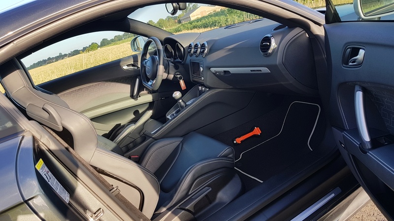 Présentation de ma TT-RS Daytona Grey 610