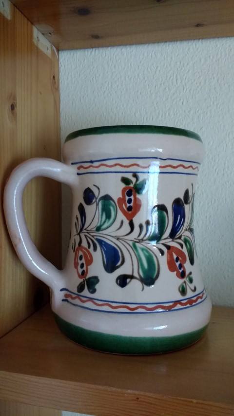 Slip ware vase - HMV mark - Majolikagyár, Hódmezővásárhely (Hungary) Front11