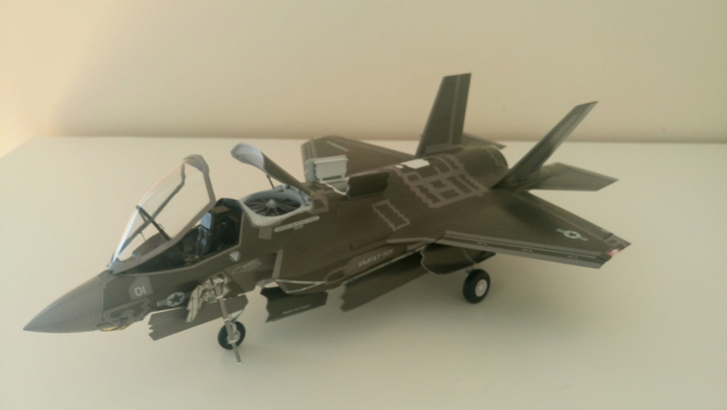 F-35B KITTY HAWK 1/48 - Σελίδα 2 Dsc_0214