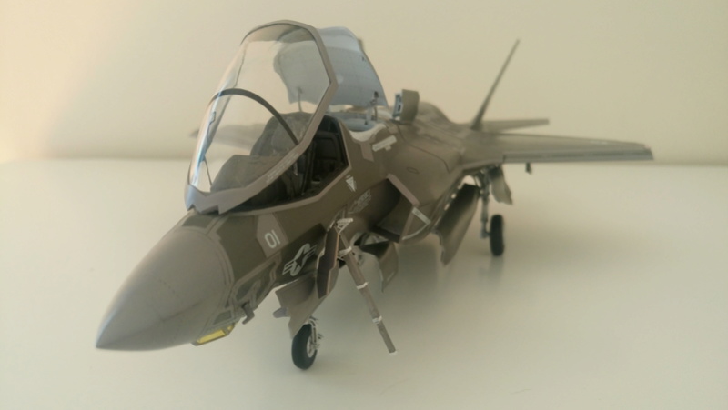 F-35B KITTY HAWK 1/48 - Σελίδα 2 Dsc_0226