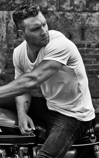 Jai Courtney  01310