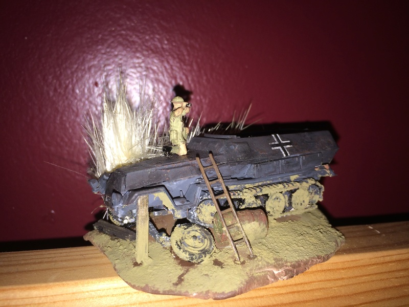   mini diorama flammpanzerwagen 1/72 Img_4610