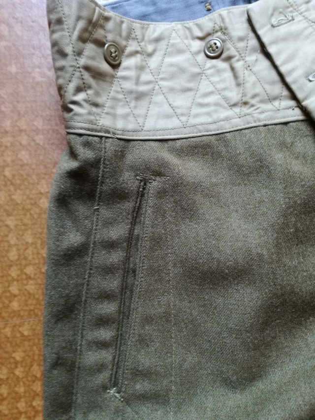 Identification pantalon Img_2325