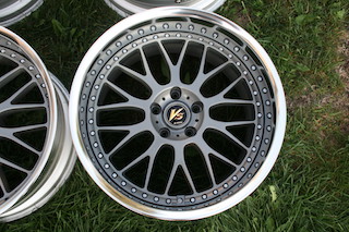 19 inch Work VS-XX, powder-coated grey, 5x114.3, 19x9.5 +19 front / 19x10.5 +17 rear Img_8631