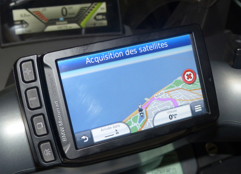 GPS Moto BMW NAVIGATOR V et Support C EVOLUTION [ VENDU ]