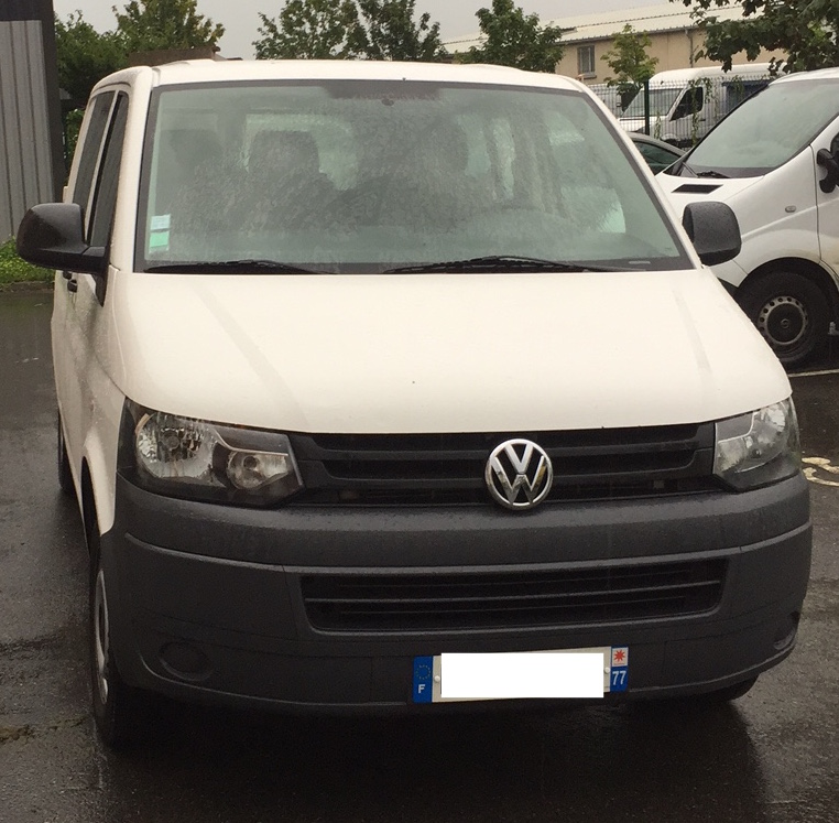 a vendre T5 de 2011 , 140 ch CG 6 places Img_4916